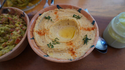 hummus